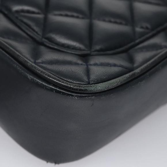 GIVENCHY Chain Shoulder Bag Leather Navy Gold Auth BD271 - Picture 16 of 16